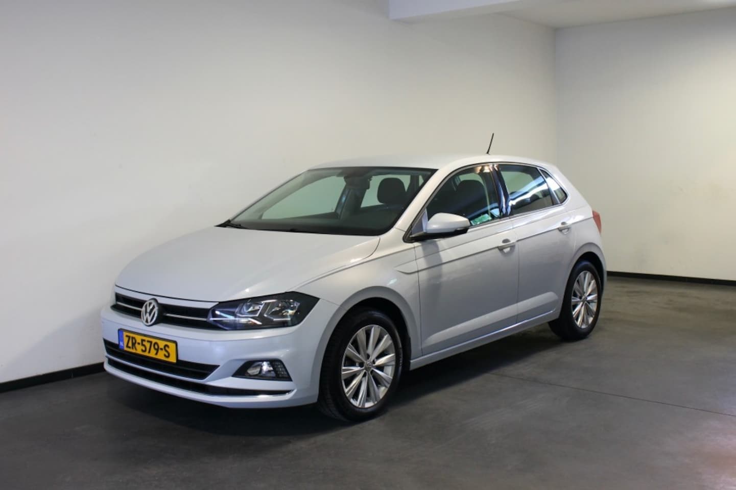 Volkswagen Polo - 1.0 TSI Highline 1.0 TSI Highline - AutoWereld.nl