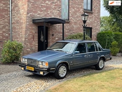 Volvo 760 - GLE 2.8 v6 Automaat bwj 1985