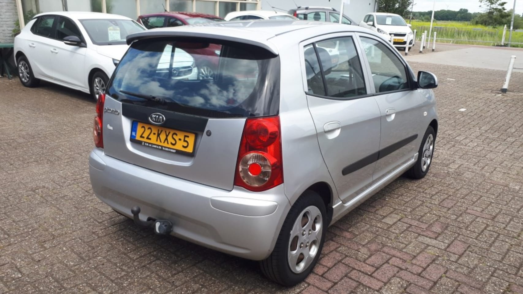 Kia Picanto - 1.0 Seven RADIO CD/AIRCO/ELEC RAMEN/CV/TREKHAAK/1E EIG