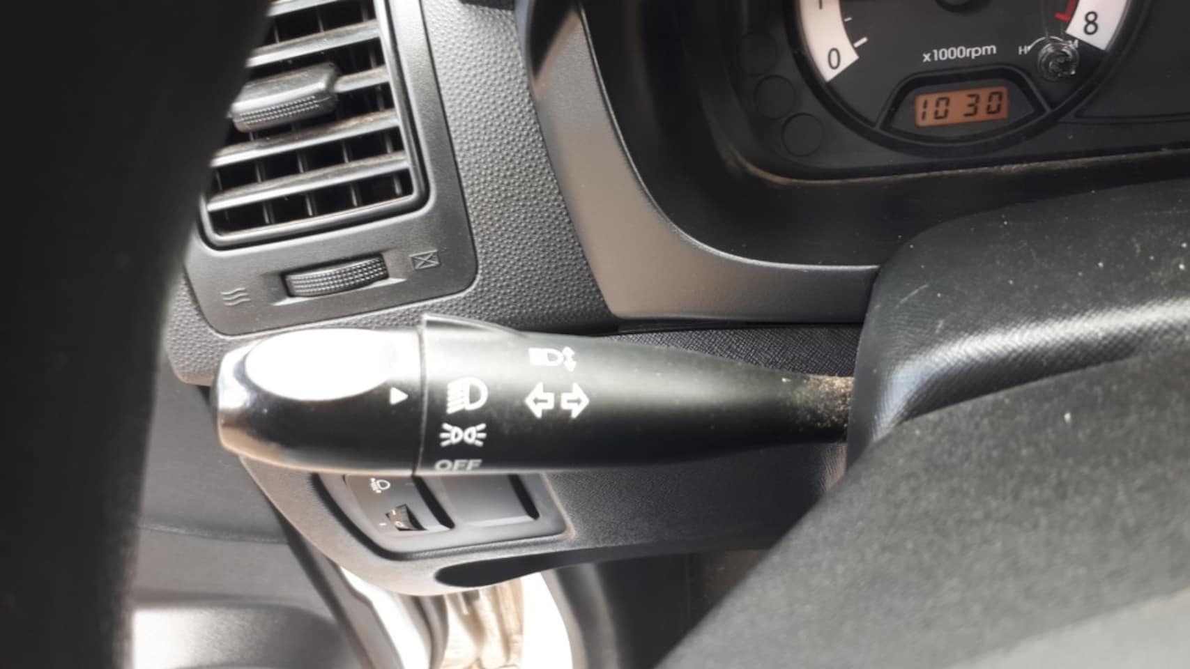 Kia Picanto - 1.0 Seven RADIO CD/AIRCO/ELEC RAMEN/CV/TREKHAAK/1E EIG.