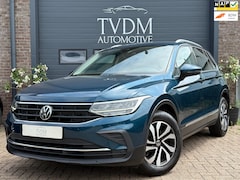 Volkswagen Tiguan - 1.5 TSI Life Active|NAVI|CAMERA|CARPLAY|KEYLES