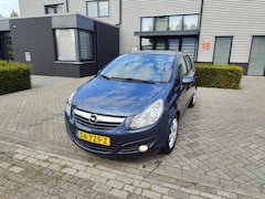 Opel Corsa - 1.4-16V Cosmo