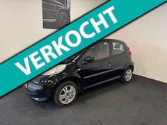 Peugeot 107 - 1.0-12V XS Urban Move // Airco