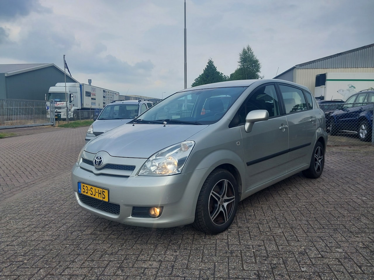 Toyota Verso - 1.8 VVT-i !! 7-PERS + AUTOMAAT + JAAR APK !! - AutoWereld.nl