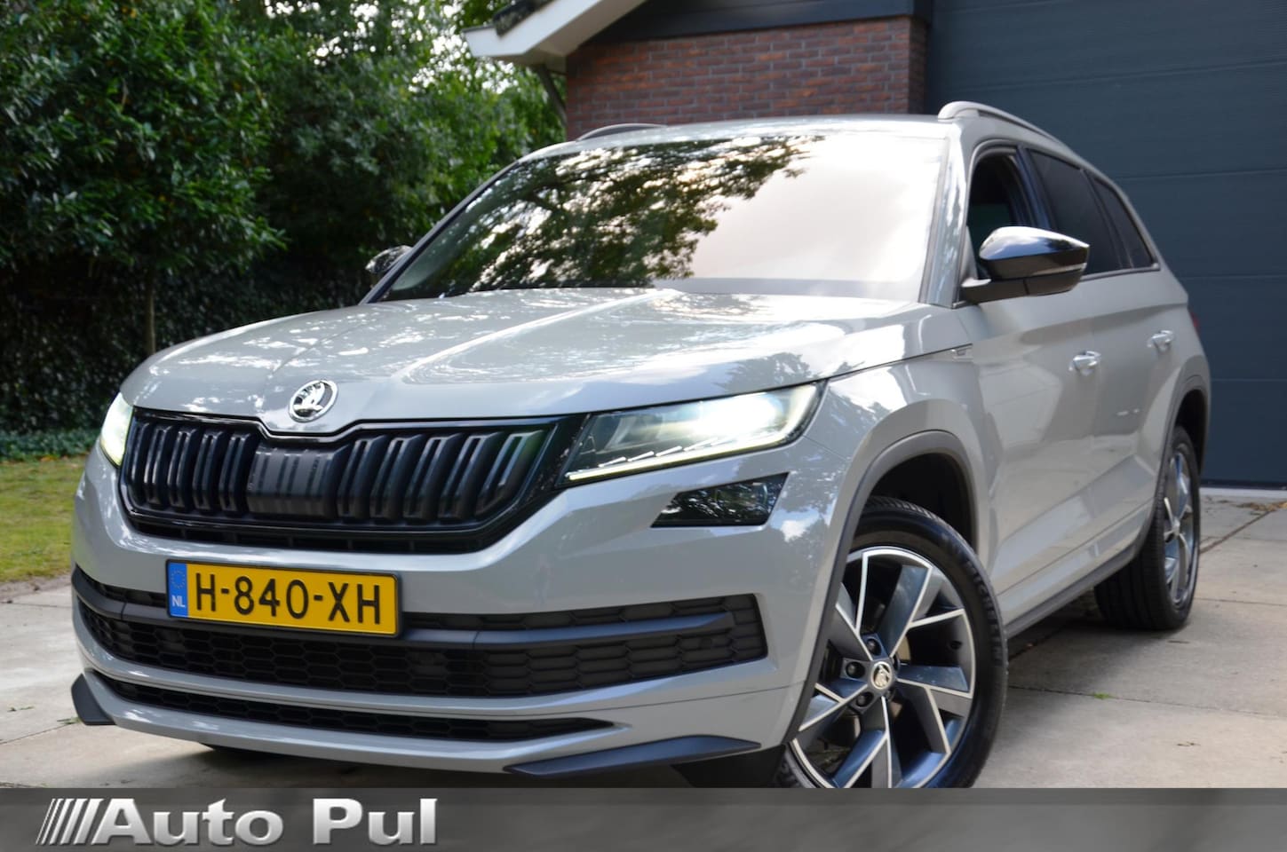 Skoda Kodiaq - 1.5 TSI Sportline Business Automaat/Navi/Led/Ecc/Pdc/Achteruitrij-camera/Stoelverwarming/H - AutoWereld.nl