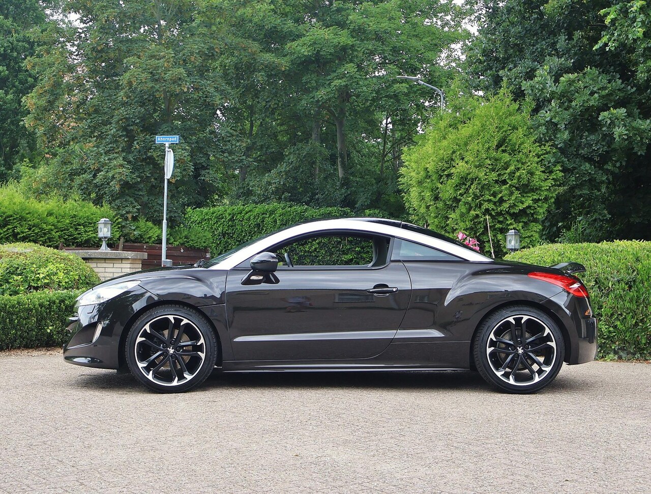 Peugeot RCZ - 1.6 THP Brownstone 1.6 THP Brownstone - AutoWereld.nl