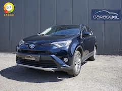 Toyota RAV4 - 2.5 Hybrid AWD Style Dealer onderh. / Camera / 1650 trekgewicht / Nav / Trekhaak / Stoelve