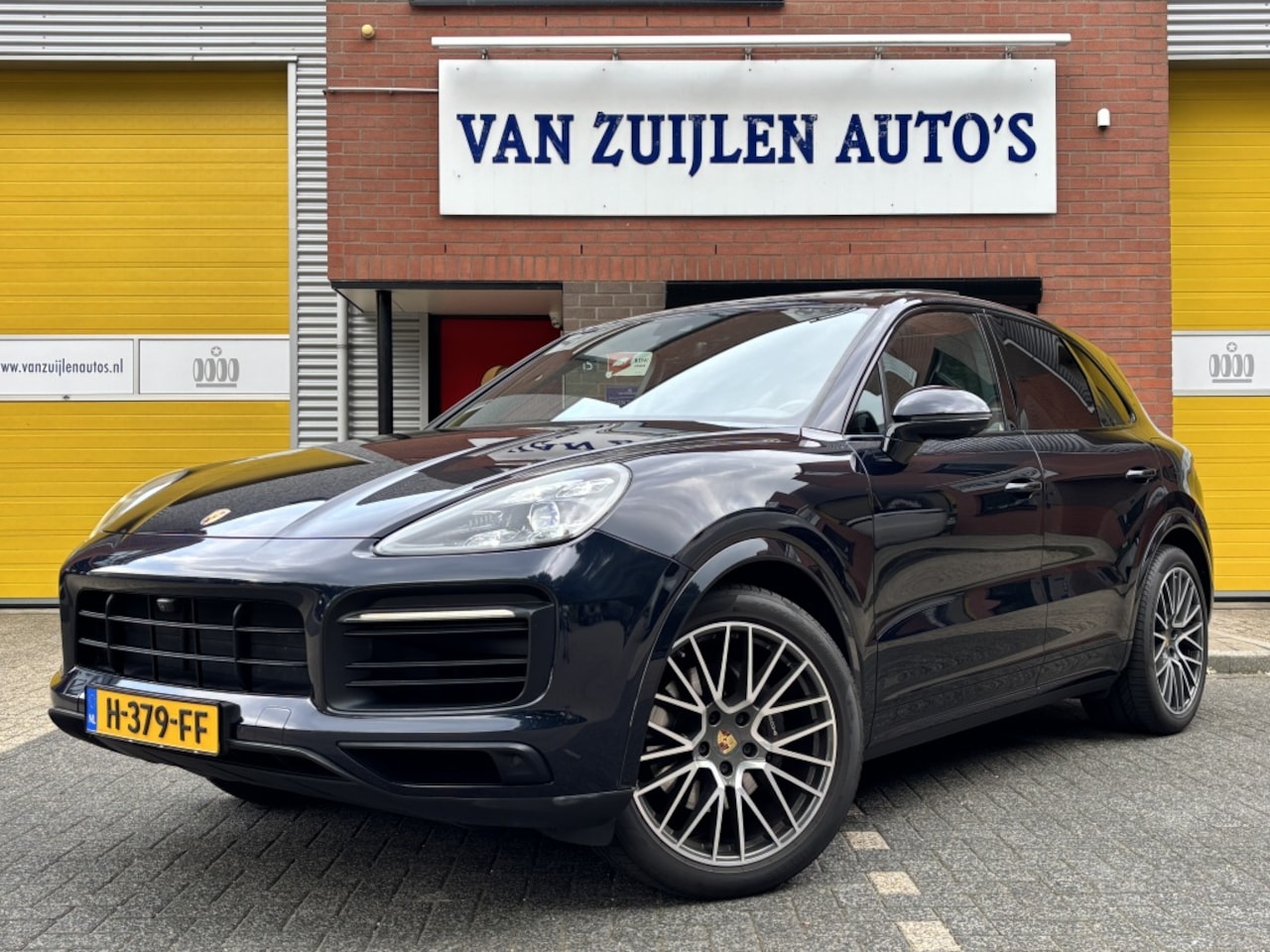 Porsche Cayenne - 3.0 E-Hybrid 462pk Luchtvering Sportdesign Sportchrono Panorama - AutoWereld.nl