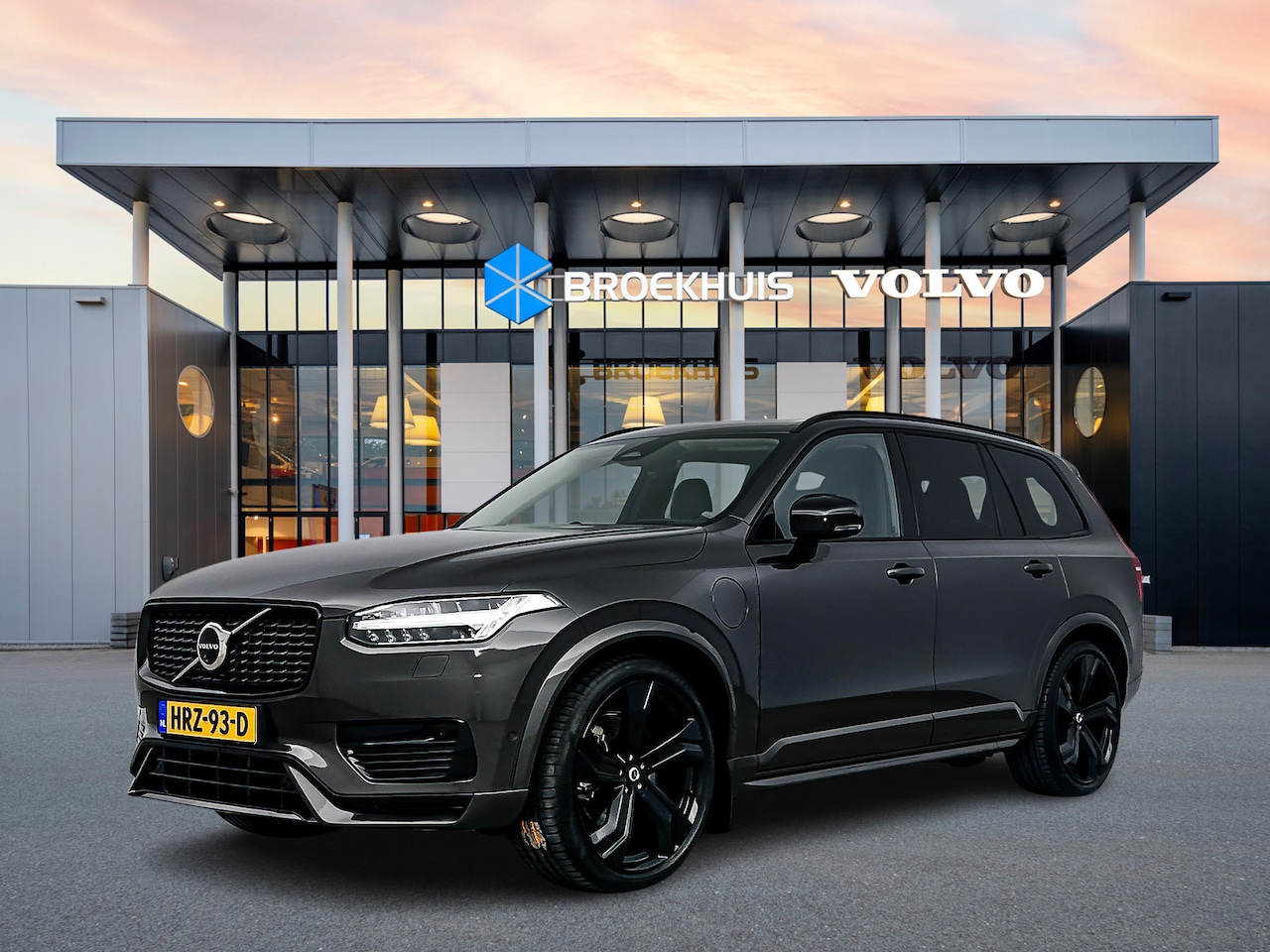 Volvo XC90 - T8 Recharge AWD Ultimate Dark | 22" | Luchtvering | Bowers & Wilkins | Geventileerd Nappa - AutoWereld.nl