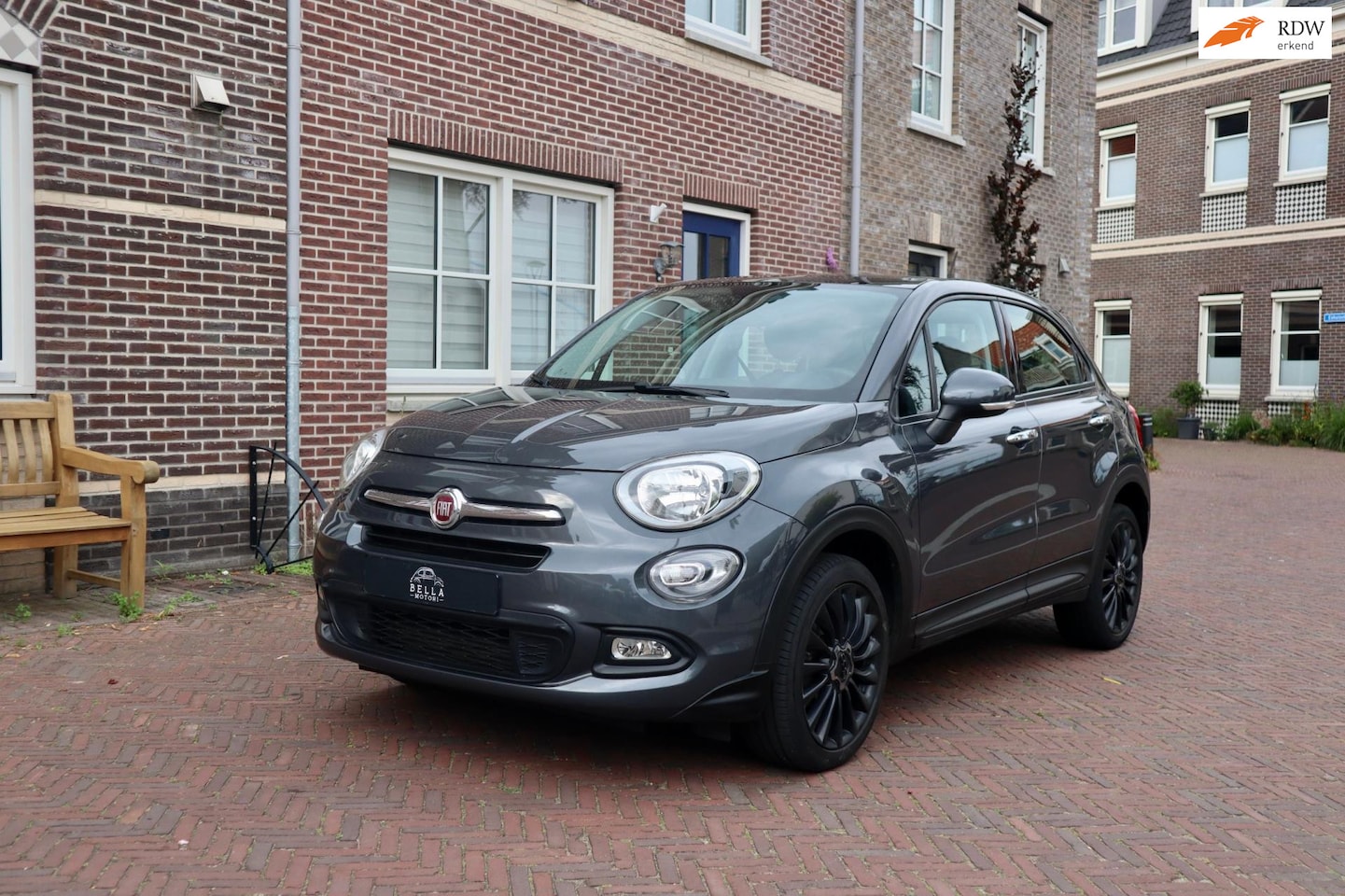 Fiat 500 X - 1.4 Turbo | 6-traps automaat | Navigatie | Skydome | 18” Velgen | Bouwjaar: 2015 | Kilomet - AutoWereld.nl