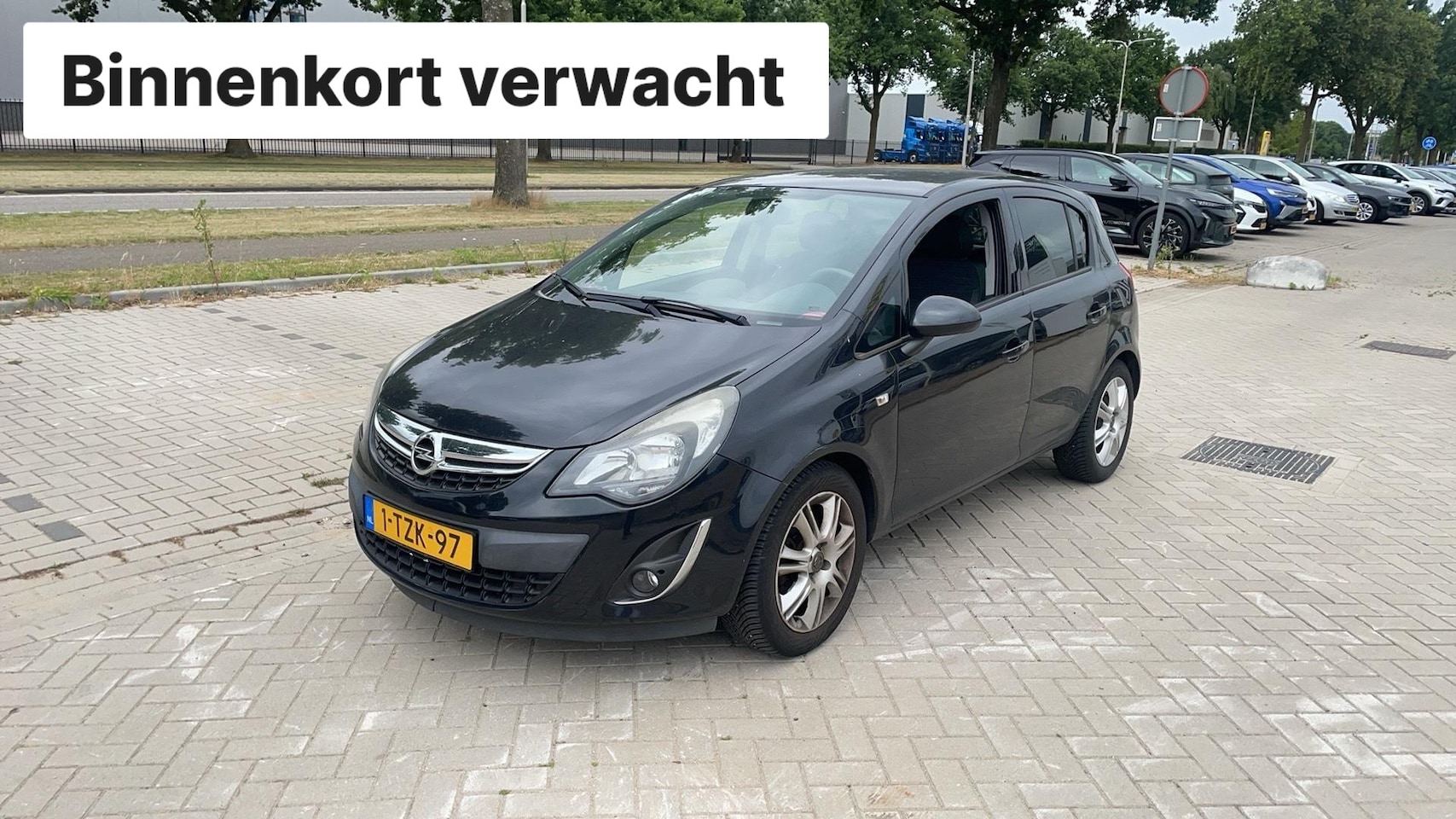 Opel Corsa - 1.2-16V BlitZ | Navigatie | LM velgen | Airconditioning | - AutoWereld.nl