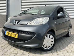 Peugeot 107 - 1.0-12V XS