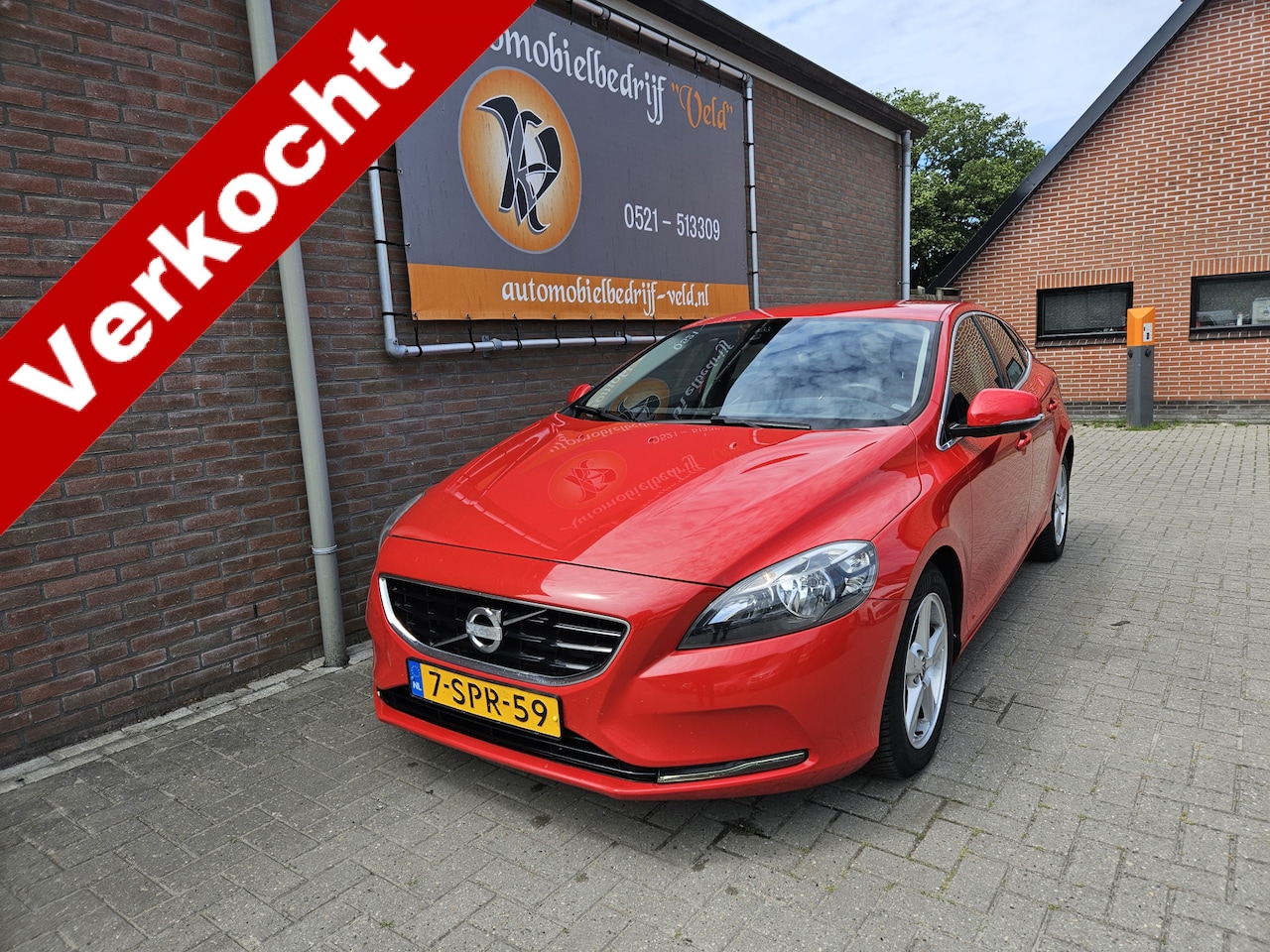 Volvo V40 - 1.6 D2 Momentum 1.6 D2 Momentum - AutoWereld.nl