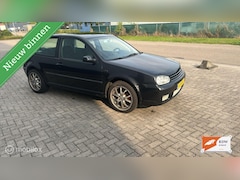 Volkswagen Golf - 1.4-16V