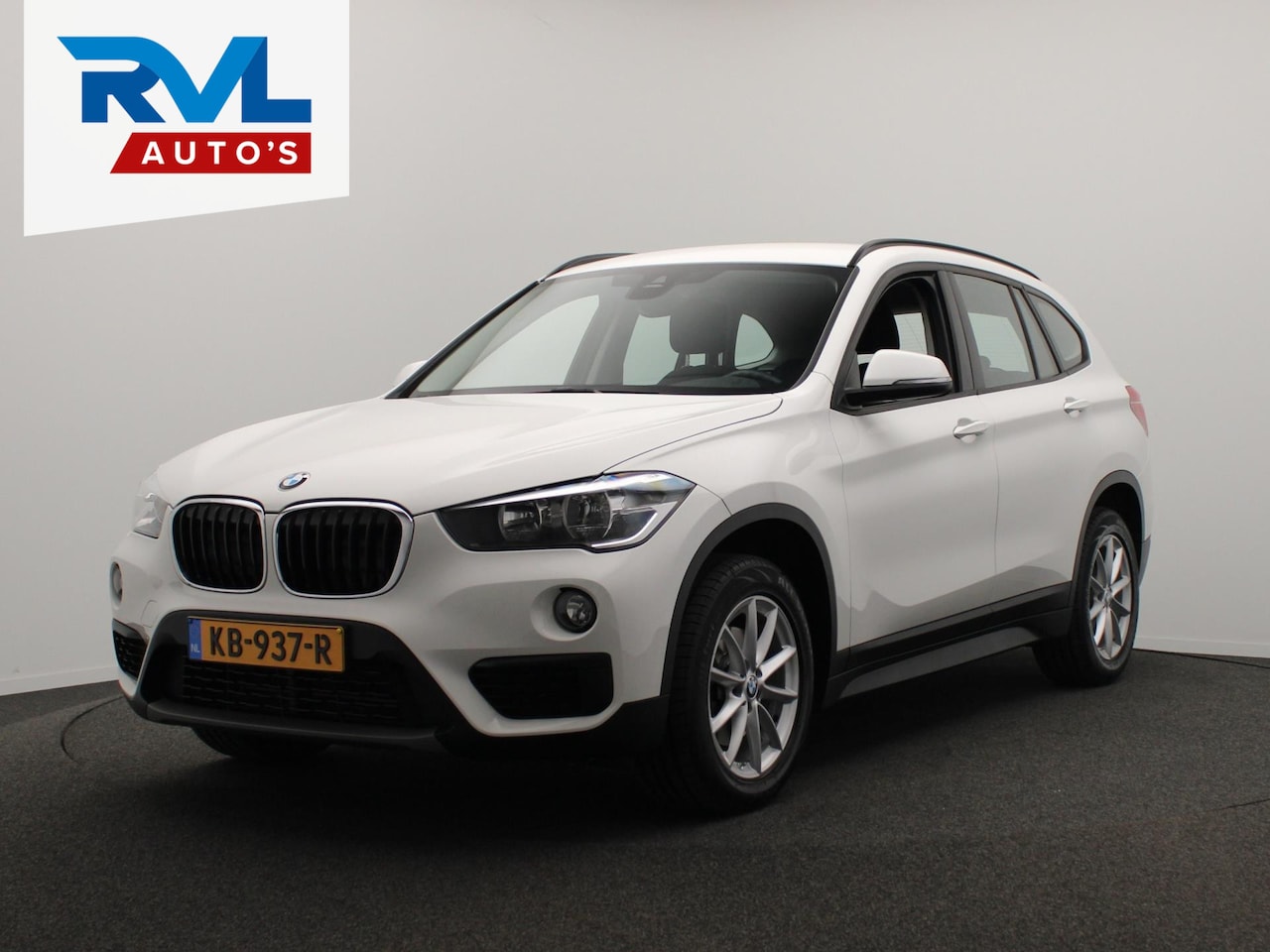 BMW X1 - SDrive18i Centennial Executive Navigatie Climate/control Stoelverwarming - AutoWereld.nl