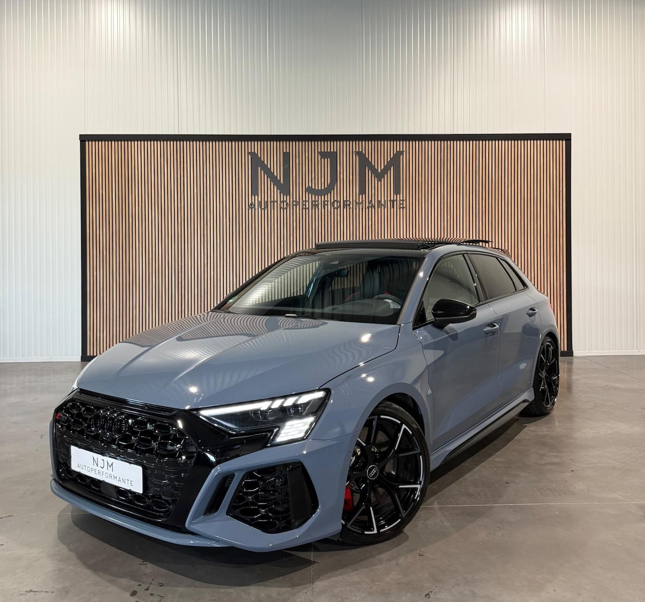 Audi RS3 - Sportback 2.5 TFSI quattro|Pano|Massage|HuD|B&O|Memory - AutoWereld.nl