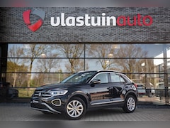 Volkswagen T-Roc - 1.5 TSI Style , Adap. cruise, Carplay, Stuur/stoelverwarming,