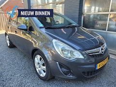 Opel Corsa - 1.2i/16V Cosmo (5 deurs , Airco)