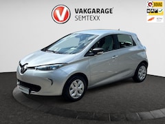 Renault Zoe - R90 Life 41 kWh | Clima | Cruise | Navi | All-Season Banden | IsoFix | Bumpers In Kleur |