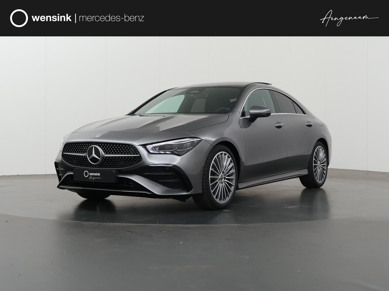 Mercedes-Benz CLA-Klasse - 180 Business Solution AMG | Panoramadak | Burmester | Rijassistentiepakket | Trekhaak | Te - AutoWereld.nl