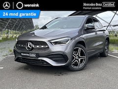 Mercedes-Benz GLA-Klasse - 250e AMG Line | Night | Panoramadak | Multibeam LED | Parkeercamera | Sfeerverlichting |