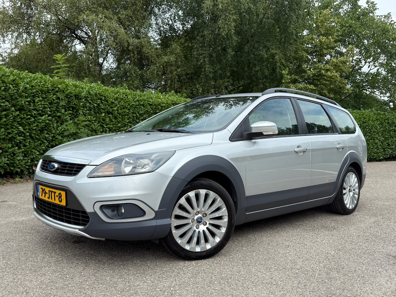 Ford Focus Wagon - 1.6 X Road | Navi | 2e Eigenaar | Clima | Trekhaak | 17" Velgen | PDC | Cruise | - AutoWereld.nl