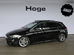Mercedes-Benz B-klasse - 180 Business Solution AMG Automaat Navigatie Panoramadak Rijklaarprijs Inruil Mogelijk