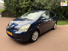 Toyota Verso - 1.8 VVT-i Dynamic 7p. / Airco / NAP / PDC / Aux /