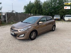 Hyundai i30 - 1.6 CRDi Business Edition, export/handel