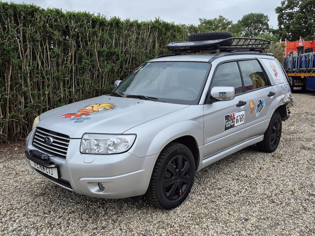 Subaru Forester - 2.0 AWD Comfort | Schade!!! | Cruise | Clima | Trekhaak | Elek. Pakket. - AutoWereld.nl