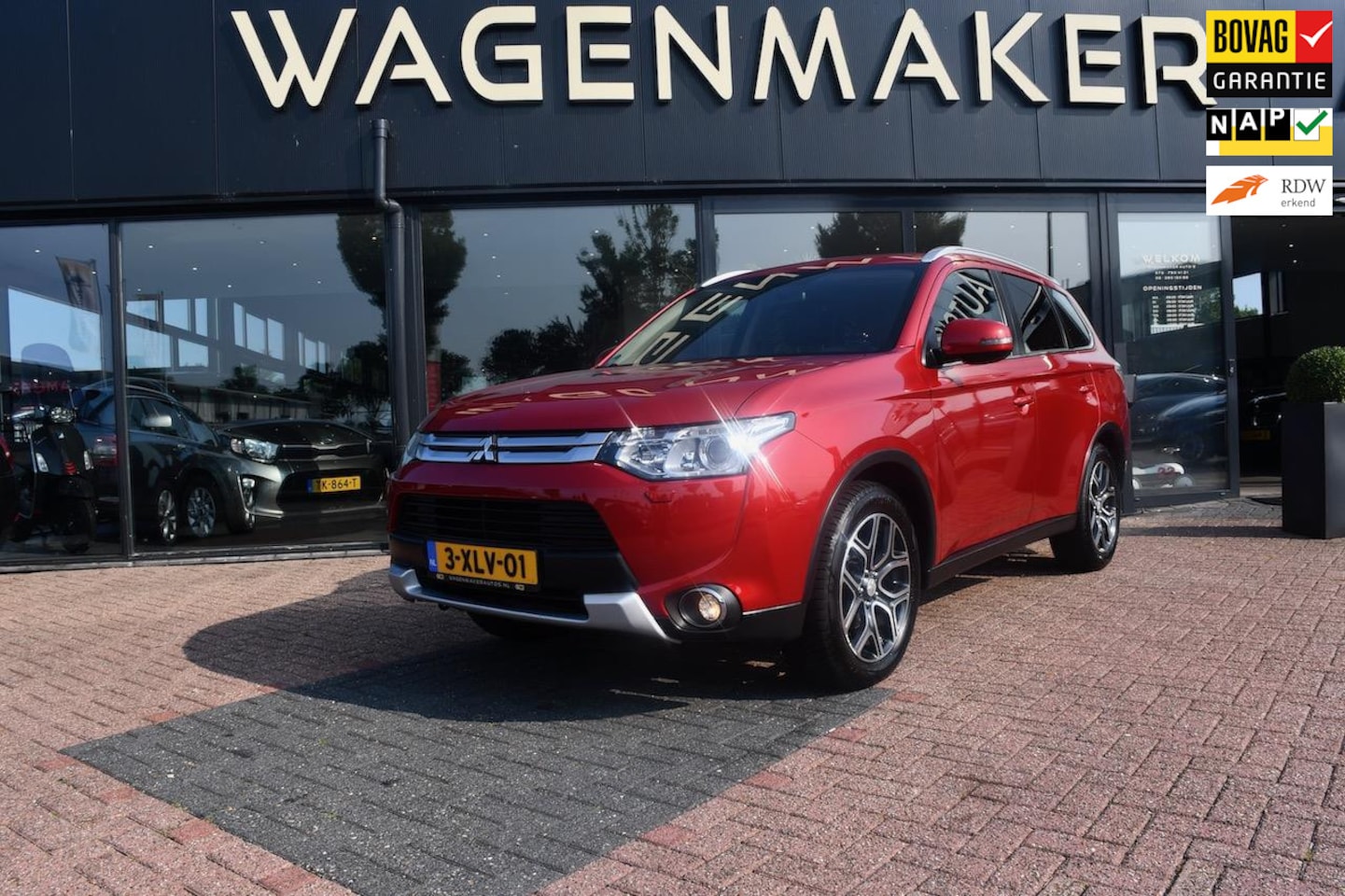 Mitsubishi Outlander - 2.0 Instyle 4WD 7p|CRUISE|NAVI|DealerOH - AutoWereld.nl