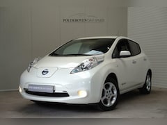 Nissan LEAF - Acenta 30 kWh / 1e Eigenaar / Dealeronderhouden / NL Auto / Nieuwstaat