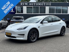 Tesla Model 3 - Standard RWD Plus 60 kWh LFP-accu | Rijklaar & 12 mnd BOVAG Garantie