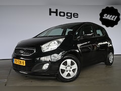 Kia Venga - 1.4 CVVT Plus Pack Airco Camera Navigatie 1e Eigenaar Dealer Onderhouden Inruil Mogelijk