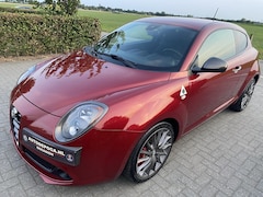 Alfa Romeo MiTo - 1.4 T Quadrifoglio Verde 18” Navigatie Bose audio 66.401 KM
