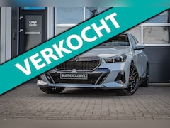 BMW 5-serie - 530e|M-PAKKET PRO|HUD|LEDER|HK| NIEUW