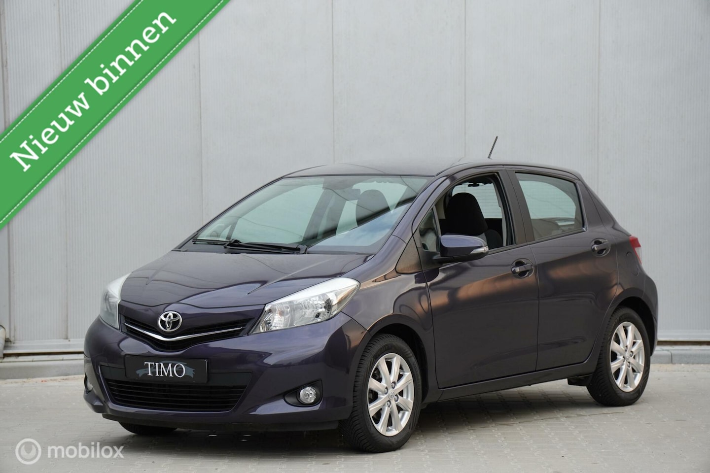 Toyota Yaris - 1.3, 5 drs Dynamic Limited Automaat - AutoWereld.nl