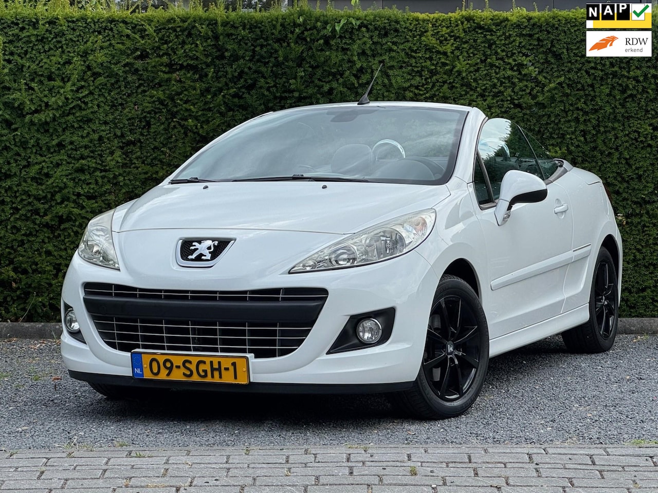 Peugeot 207 CC - 1.6 VTi Griffe| Nw. D.riem | Inruilkoopje! - AutoWereld.nl