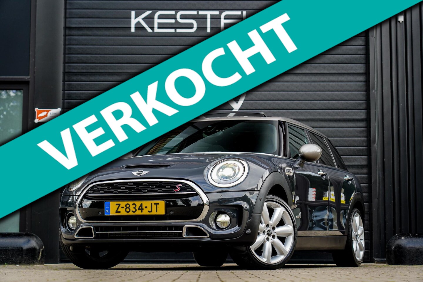 MINI Clubman - Mini 2.0 Cooper S ALL4 JCW Chili AUT TREKHAAK/PANO/LEDER/DCC/STOELVERW/LED/XENON/SPORTSTOE - AutoWereld.nl