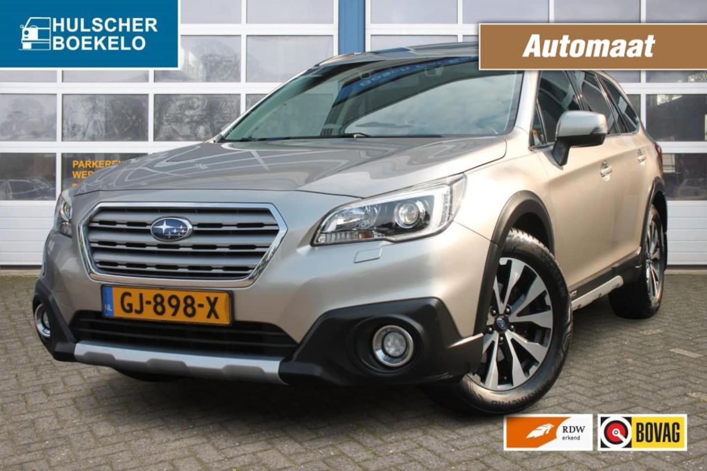 Subaru Outback - 2.5I Outback Premium  1e Eigenaar **NL-Auto**   Trekhaak / leer - AutoWereld.nl