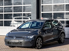 Volkswagen Golf - 1.5 TSI life