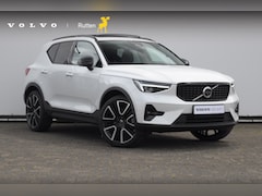 Volvo XC40 - 211PK Automaat B4 Ultra Dark / Adaptive cruise control / Trekhaak / Elektrische stoelen /