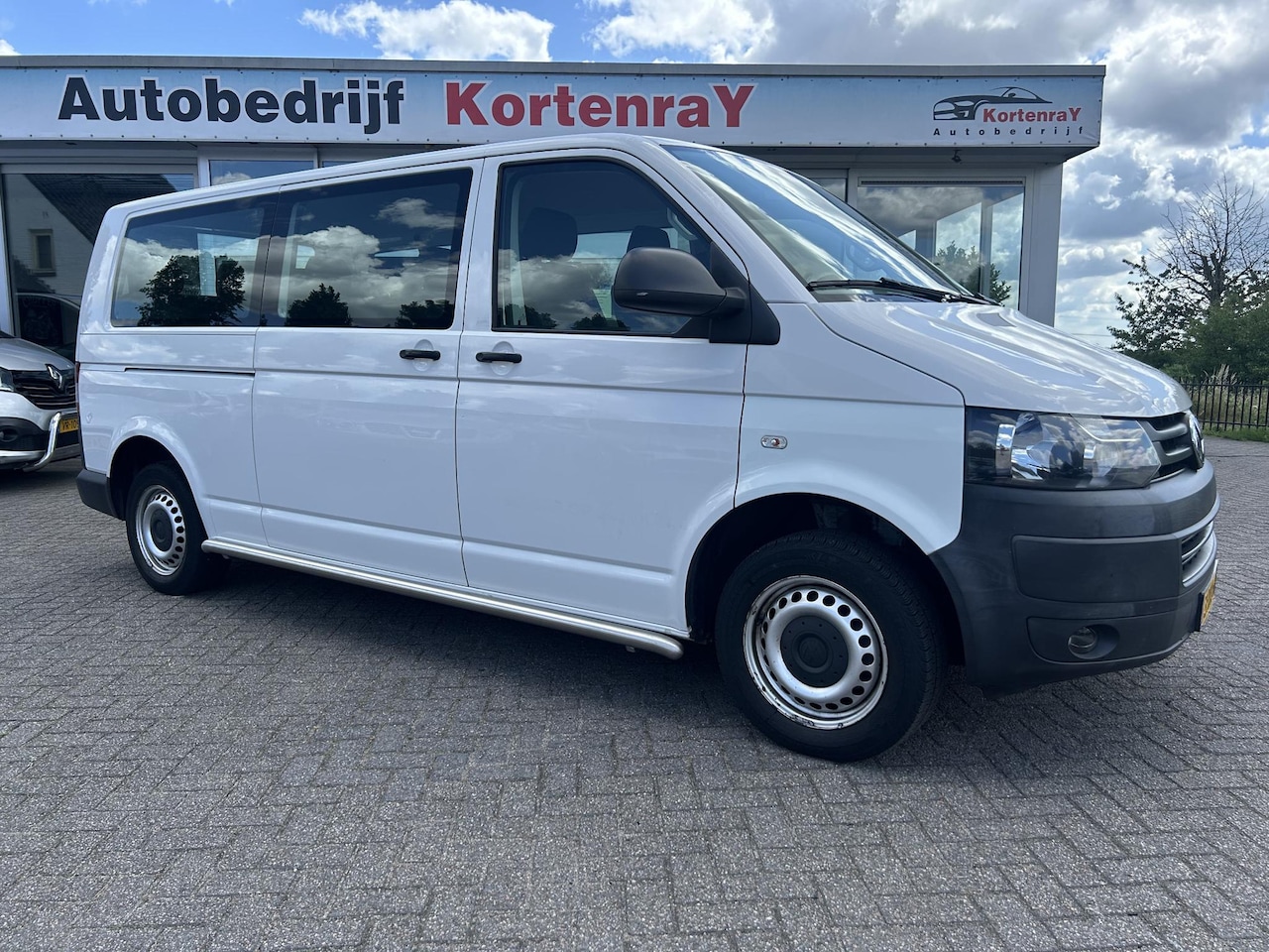 Volkswagen Transporter Kombi - 2.0 TDI L2H1 BM Comfortline airco/9 persoons/zeer mooie goed onderhouden Transporter - AutoWereld.nl
