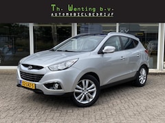 Hyundai ix35 - 2.0i i-Catcher | Stoelverwarming | Panoramadak | Lederen bekleding | Achteruitrijcamera |