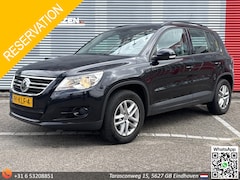 Volkswagen Tiguan - 2.0 TDI Comfort&Design 4Motion | Climate | Cruise | Navi | Trekhaak | APK 10-2025 |