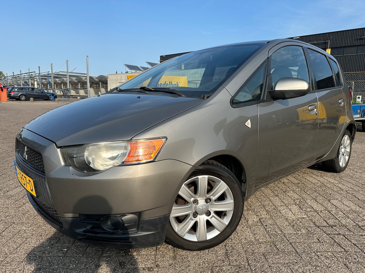 Mitsubishi Colt - 1.3 Invite+ - AutoWereld.nl