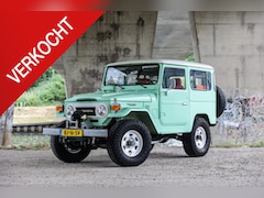 Toyota Land Cruiser - FJ40 Hardtop