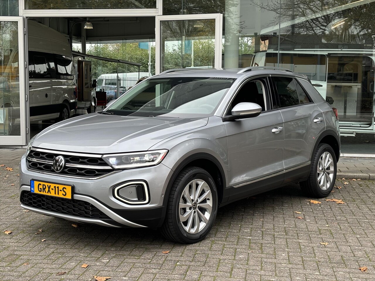Volkswagen T-Roc - 1.5 TSI 150pk 7-DSG| Carplay| Camera| Climate |Virtual Cockpit|Rijklaar incl.BOVAG garanti - AutoWereld.nl