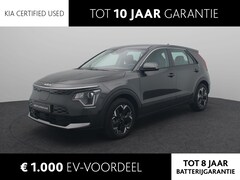 Kia Niro EV - Light Edition 64.8 kWh | Navigatie | Climate Control | Lm velgen | Parkeersensoren | Camer