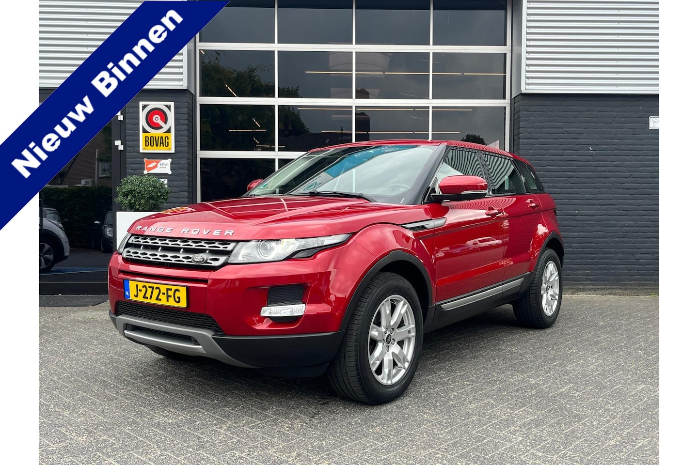 Land Rover Range Rover Evoque - 2.0 Si 4WD Pure 2.0 Si 4WD Pure, Automaat, Airco, Cruise, Trekhaak, Stuurverwarming - AutoWereld.nl